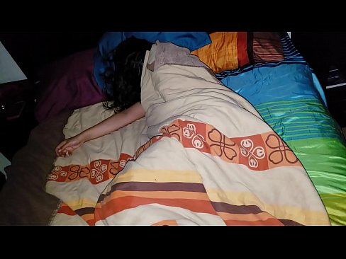 ❤️ A mostohafiú szidja fiatal mostohaanyját, miközben az alszik. ☑ Pornó videó at hu.dewporn.ru ❌❤